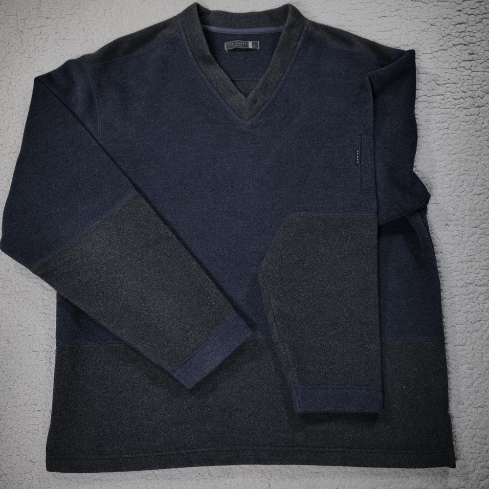 Ted Baker London Sweater Mens Medium/3 Two Block Minimalist Wool Blend V Neck